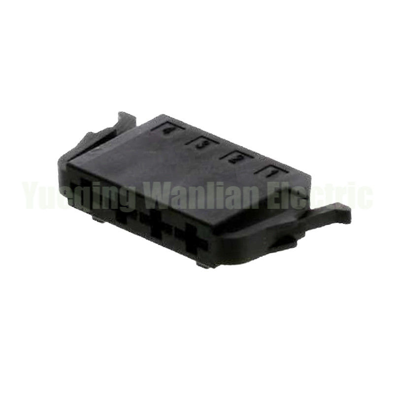 4 Pin 1355044-1 Cable automático Mueble femenino Conector automotriz Luz trasera de automóvil luz de lectura luz de lámpara de enchufe