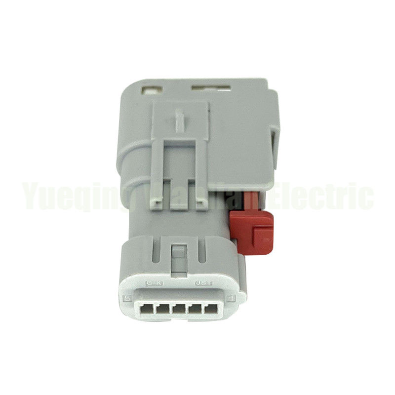 Se utilizará el conector de terminal de 5 pines de SRVPB-A05-H