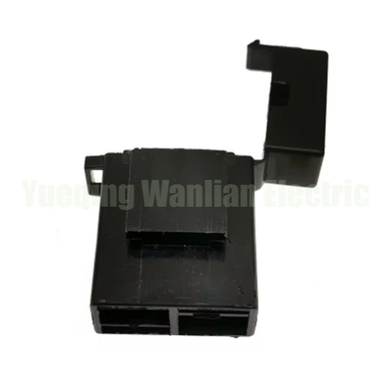BX2017 Mediano de automóviles el portador del fusible del conector del enchufe del seguro de automóviles enchufe negro del encendedor frontal