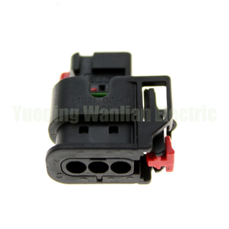 3 Pin 1488992-5 1.2 Serie de conexión de conector eléctrico negro