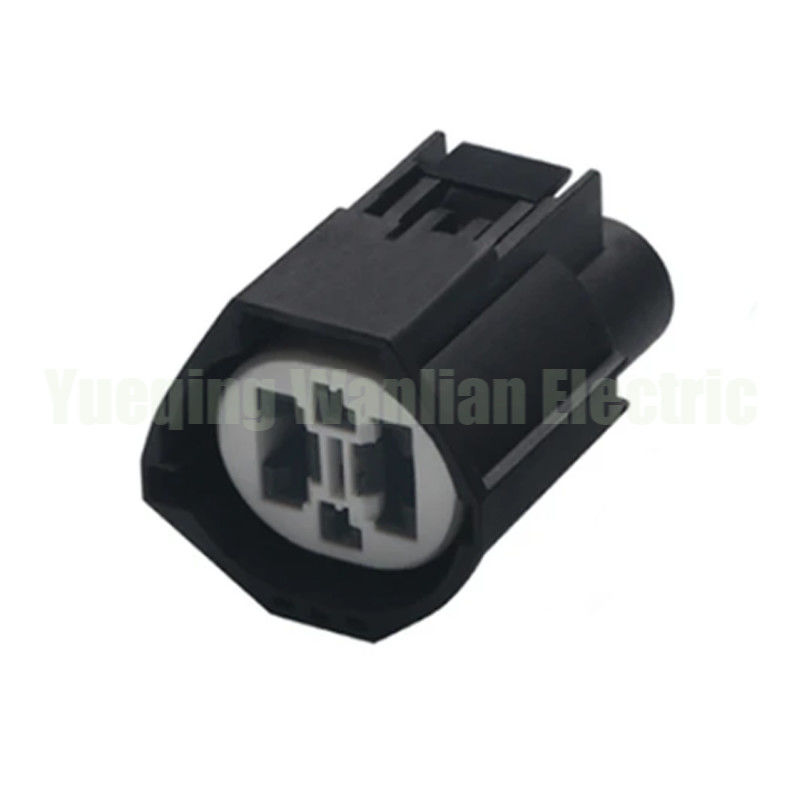 4 pin 7283-8497-90 Conector de conector de abanico de ventilador de radiador eléctrico a prueba de agua femenino