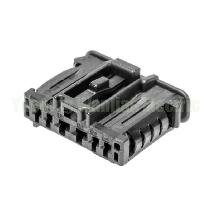 6 pin WLC6MX05F 98821-1061 Luz trasera del automóvil Luz de la lámpara del enchufe Conector de toma de corriente automática